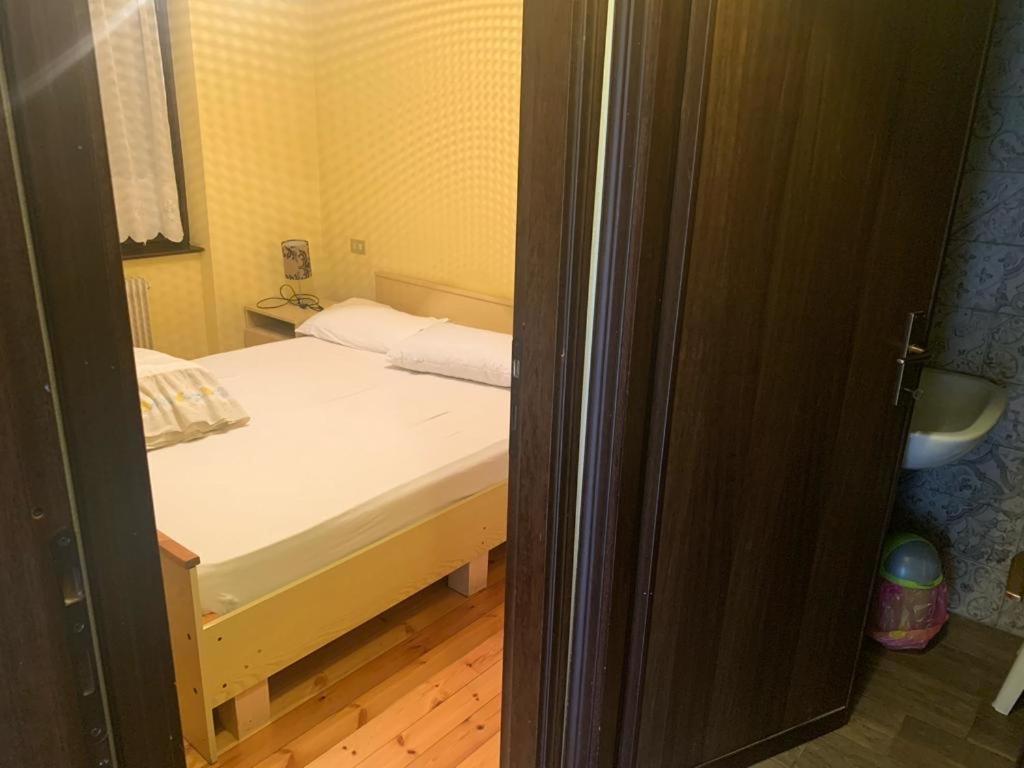 Care Alto Apartman Carisolo Kültér fotó