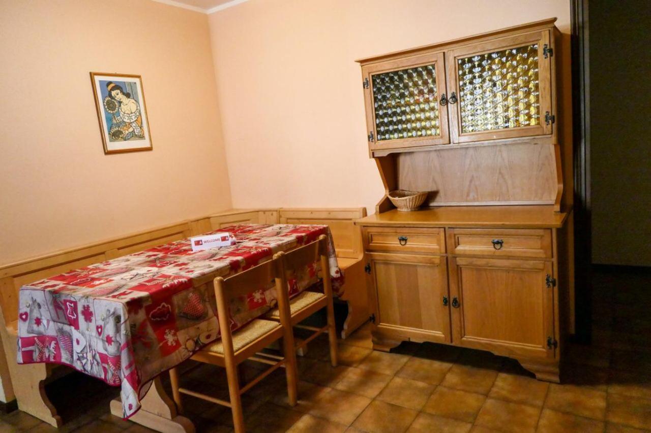 Care Alto Apartman Carisolo Kültér fotó