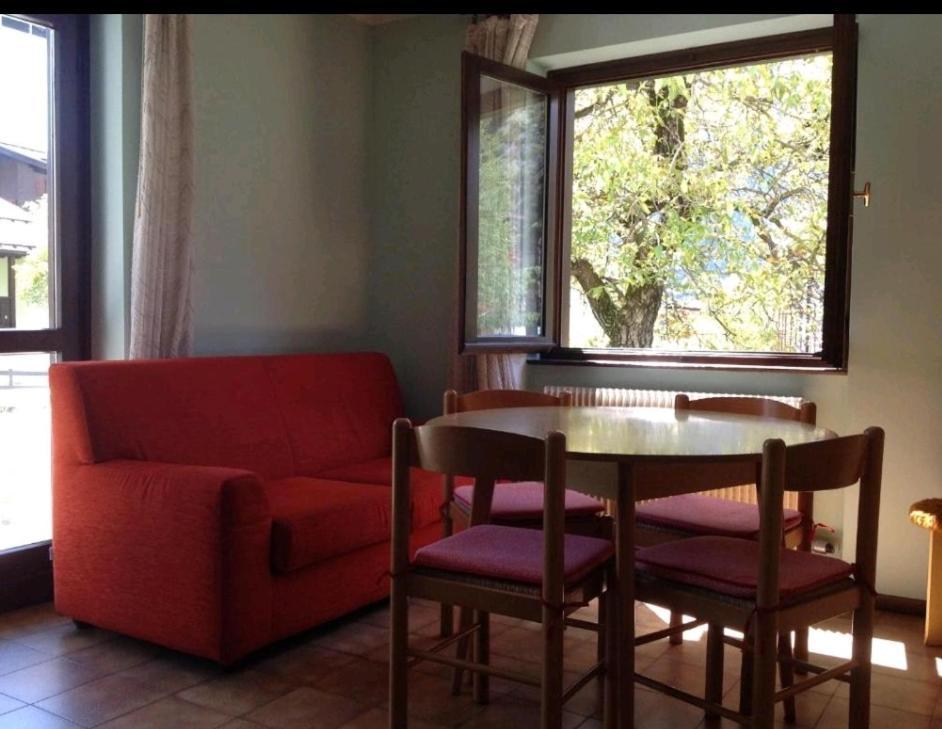 Care Alto Apartman Carisolo Kültér fotó
