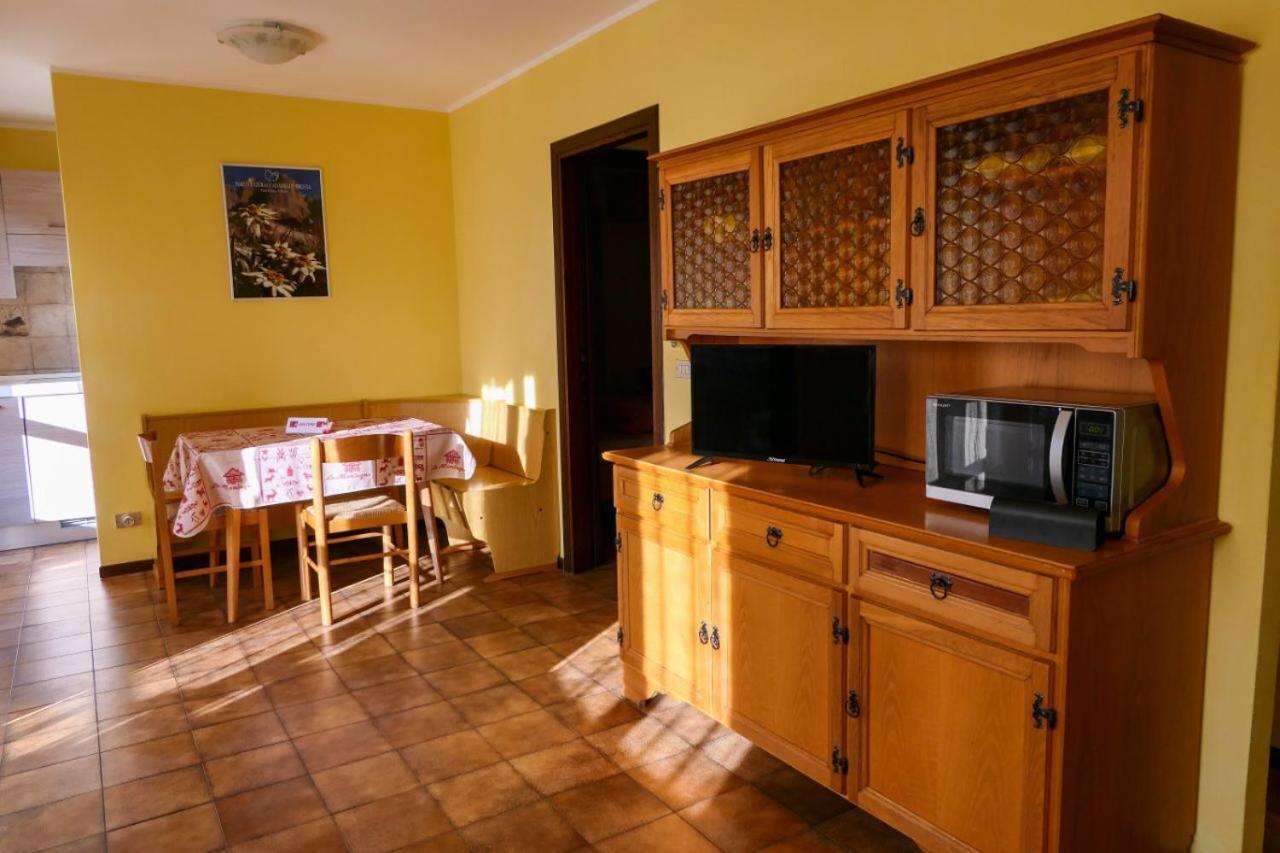 Care Alto Apartman Carisolo Kültér fotó