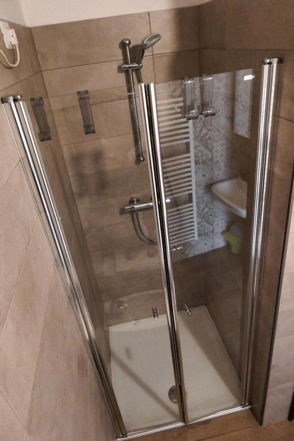 Care Alto Apartman Carisolo Kültér fotó